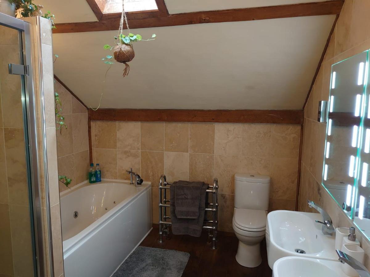 Sans, Souci. @ Mill House * Horncastle (Lincolnshire)